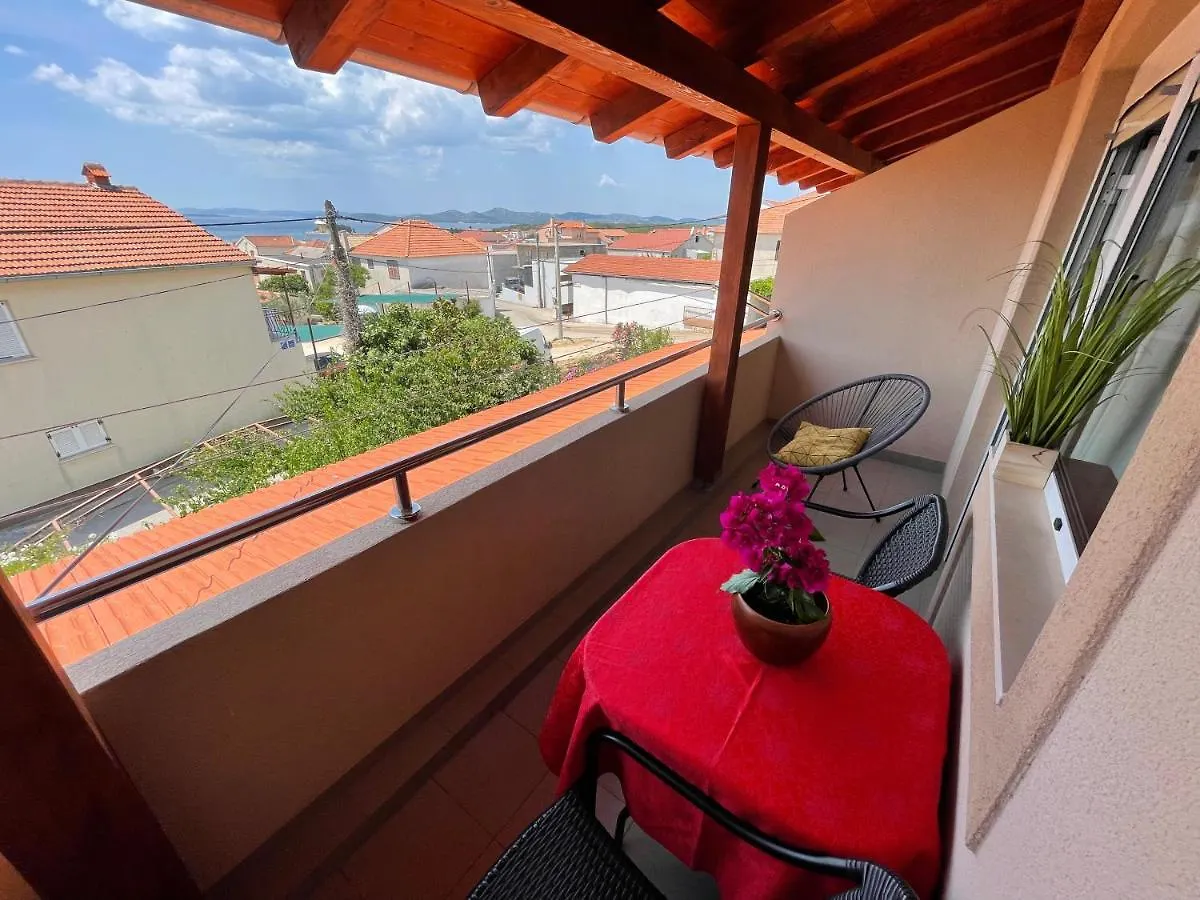 Apartments Iva Pakoštane Pensjonat