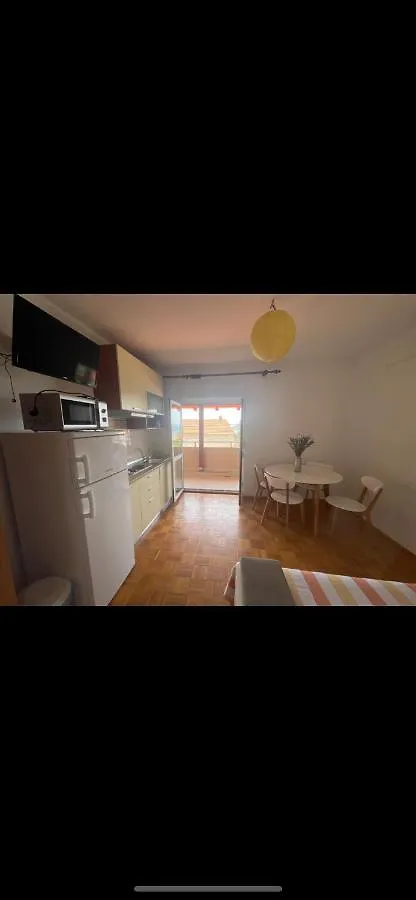 Apartments Iva Pakoštane