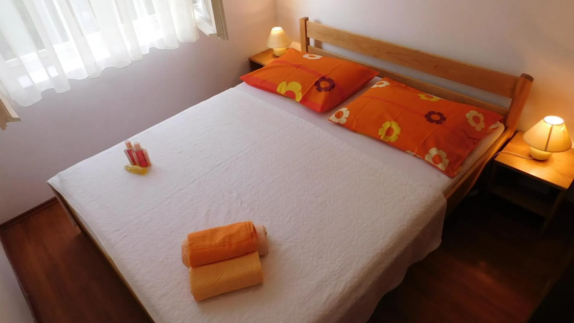 Apartments Iva Pakoštane