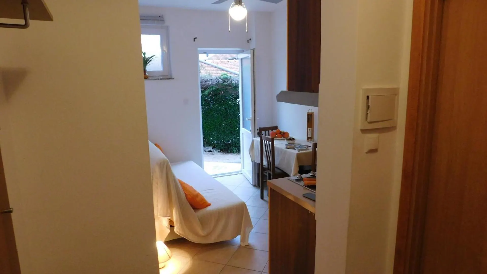 *** Pensjonat Apartments Iva Pakoštane Chorwacja