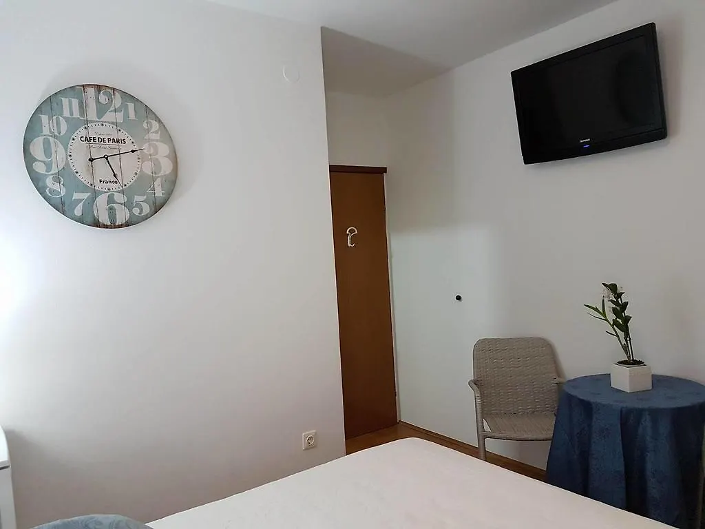 Apartments Iva Pakoštane Pensjonat